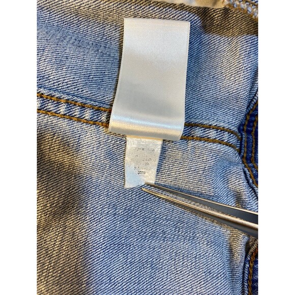 Jean Jacket, Old Navy, Classic, Size Medium, Pre-owned, Excellent Condition - Picture 9 of 9